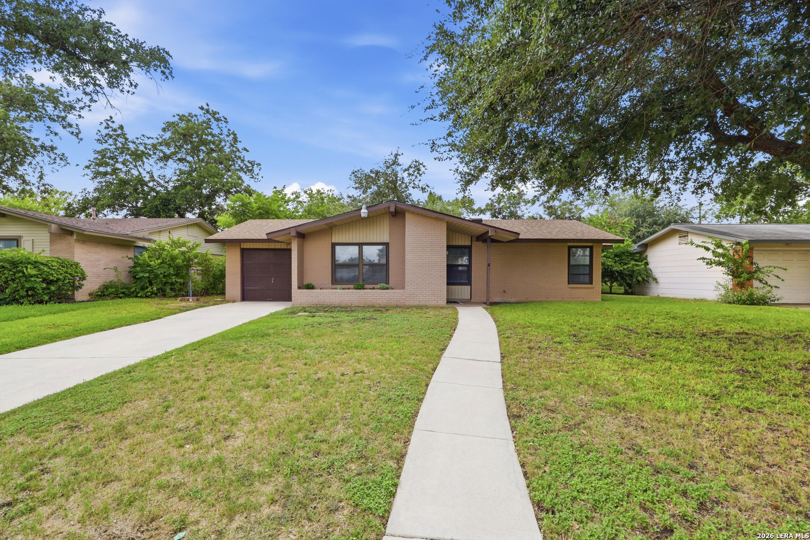 429 E Wright Boulevard Universal City TX 78148
