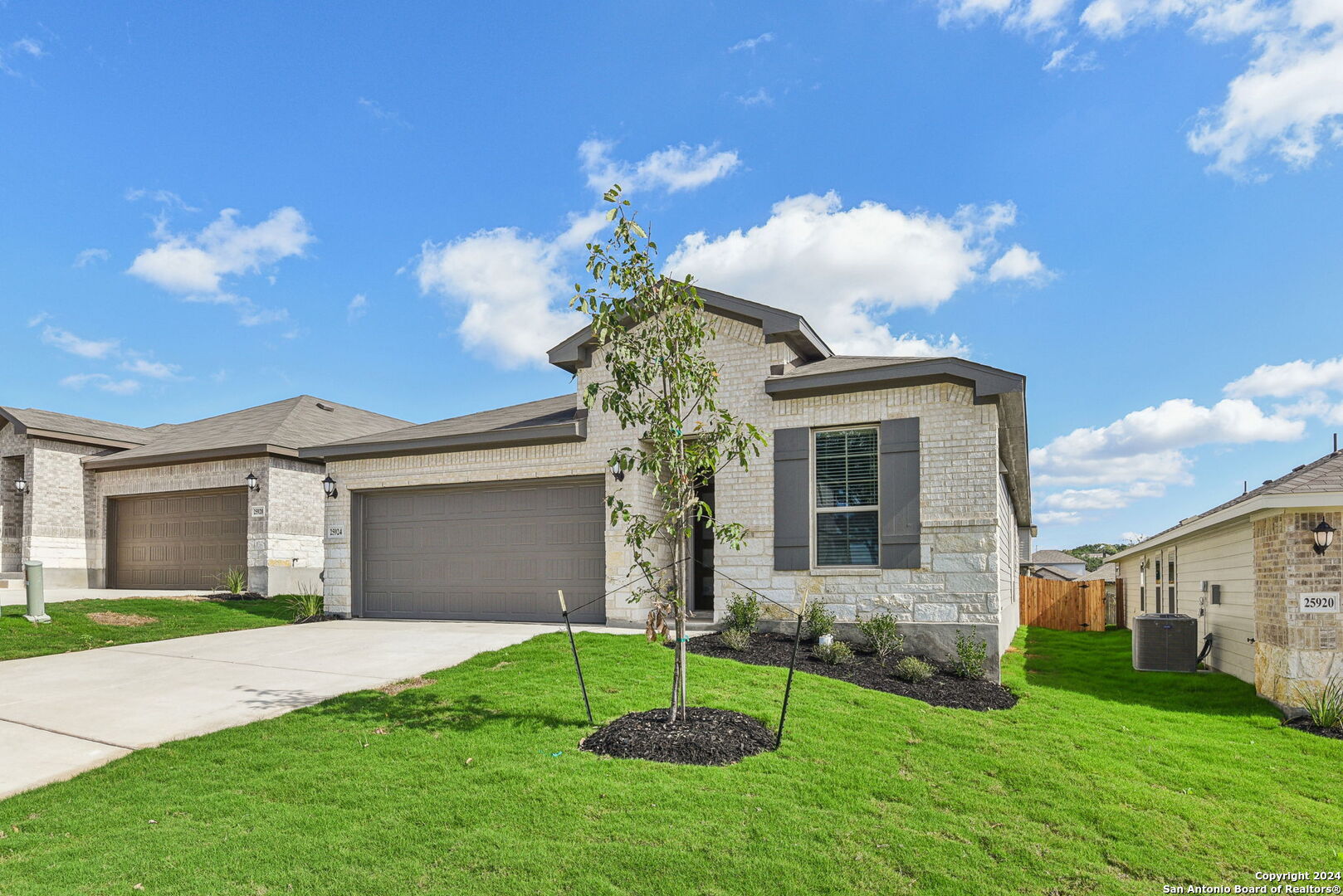 25924 Marigold Oaks Boerne TX 78006
