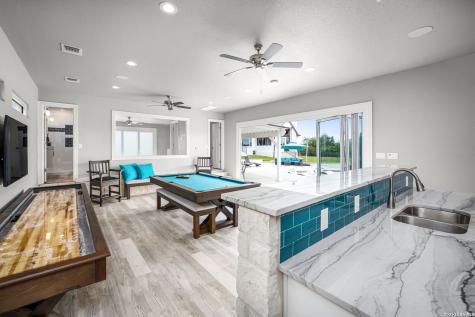 1344 Bordeaux Lane New Braunfels TX 78132