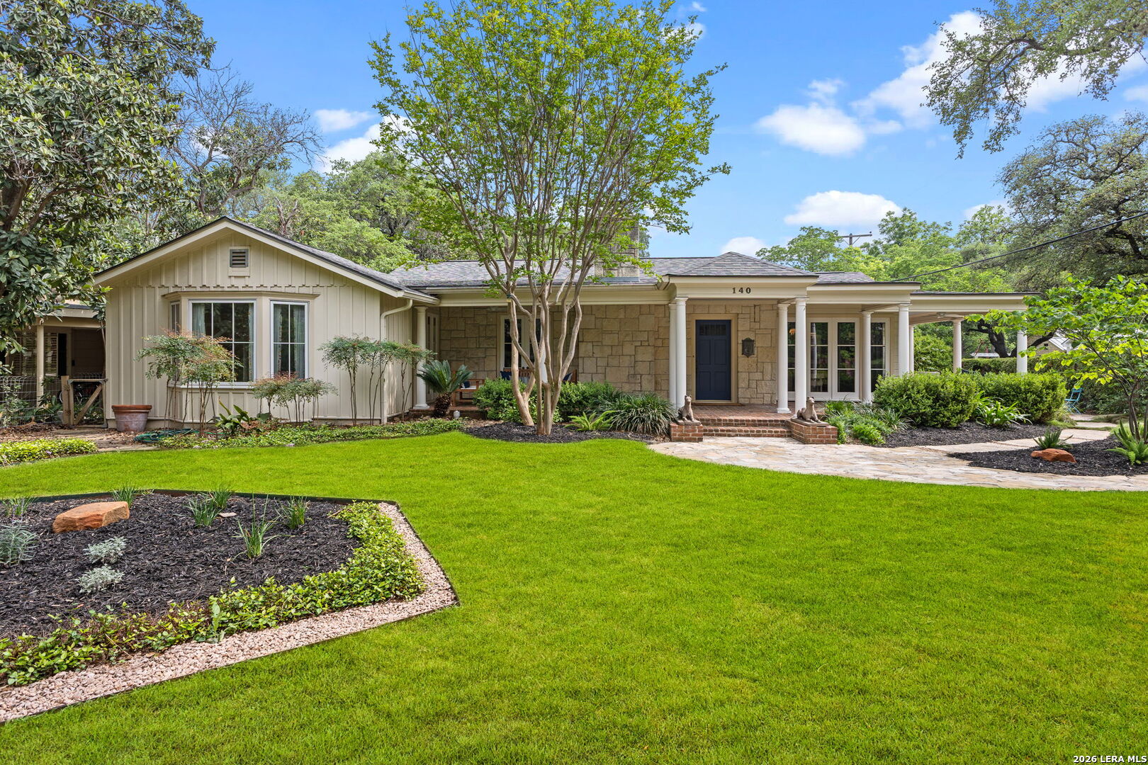 140 W Fair Oaks Place San Antonio TX 78209