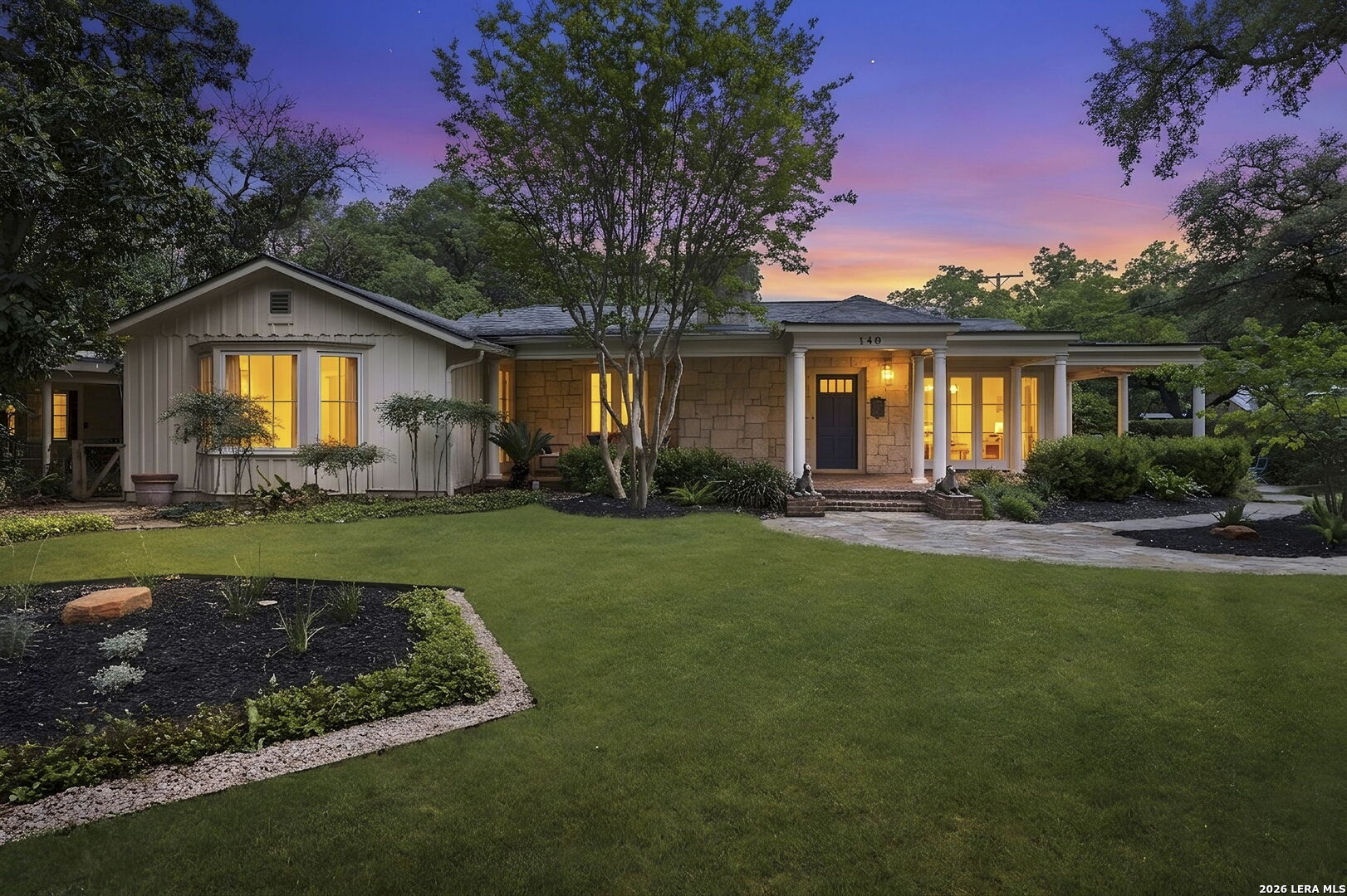 140 W Fair Oaks Place San Antonio TX 78209