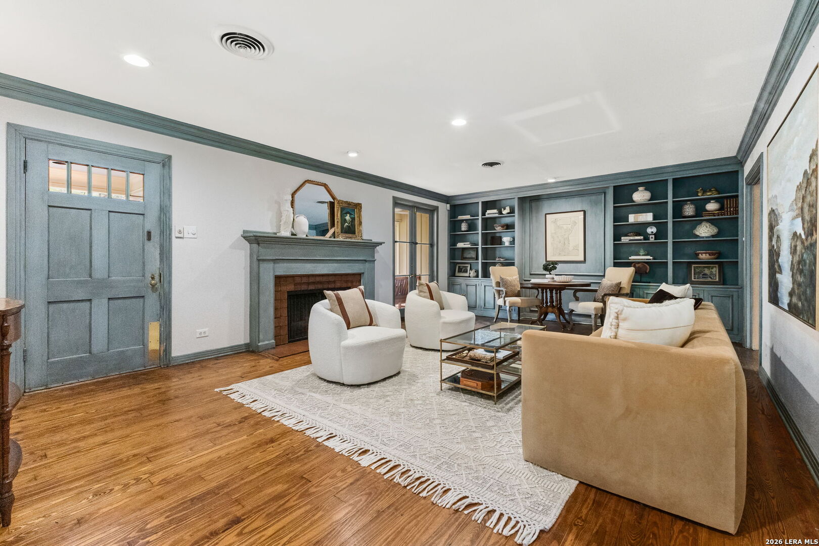 140 W Fair Oaks Place San Antonio TX 78209