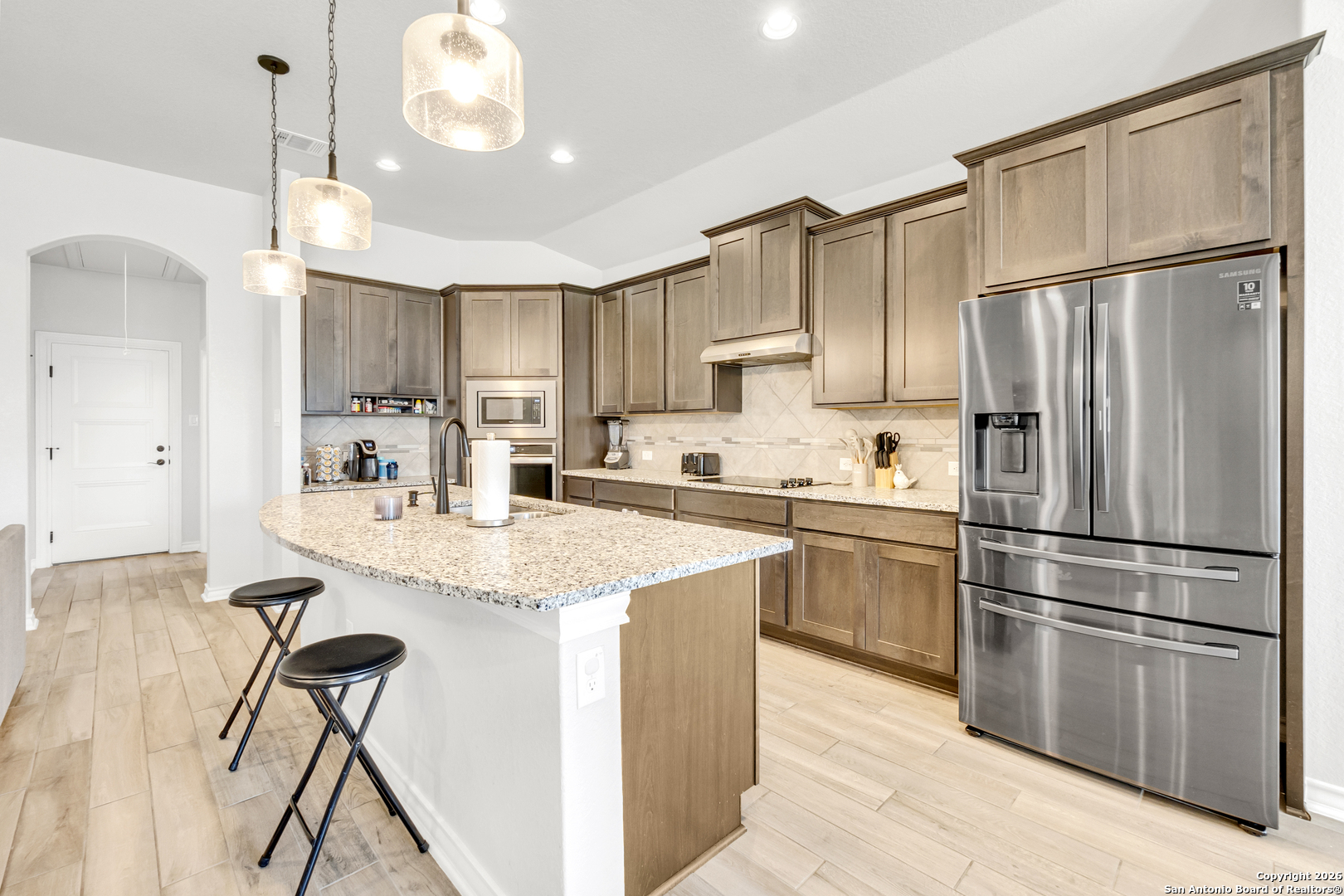 6870 Comanche View San Antonio TX 78233