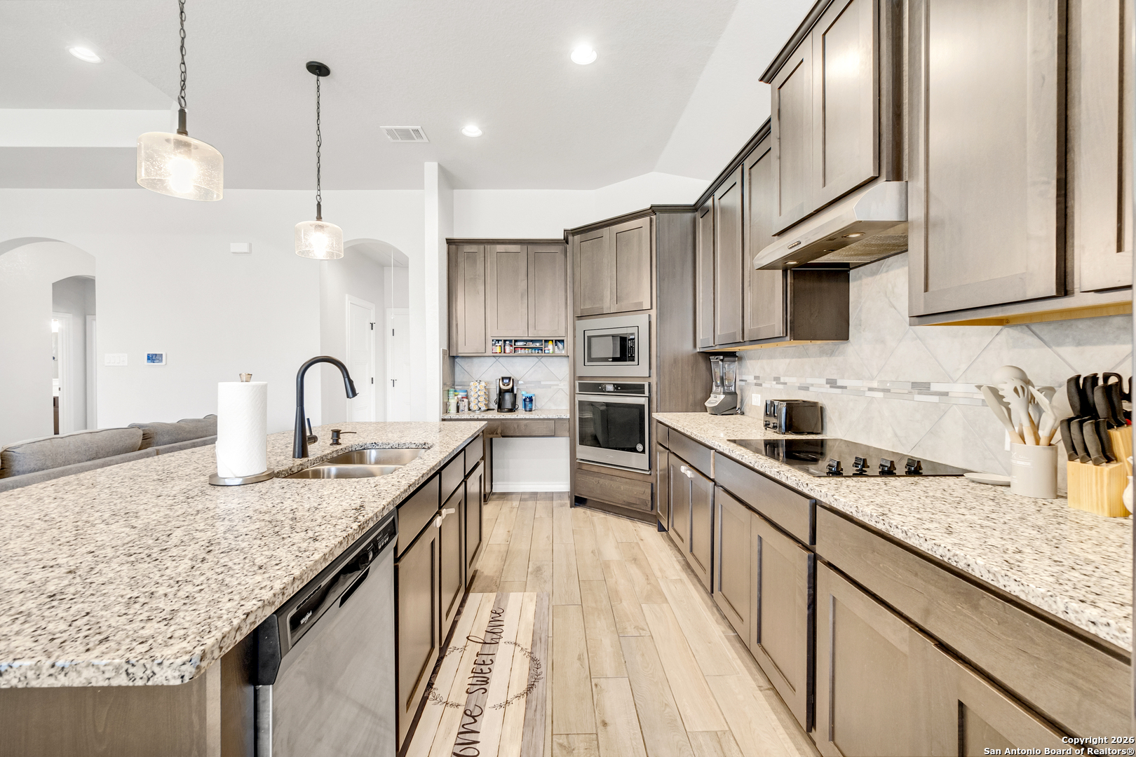 6870 Comanche View San Antonio TX 78233