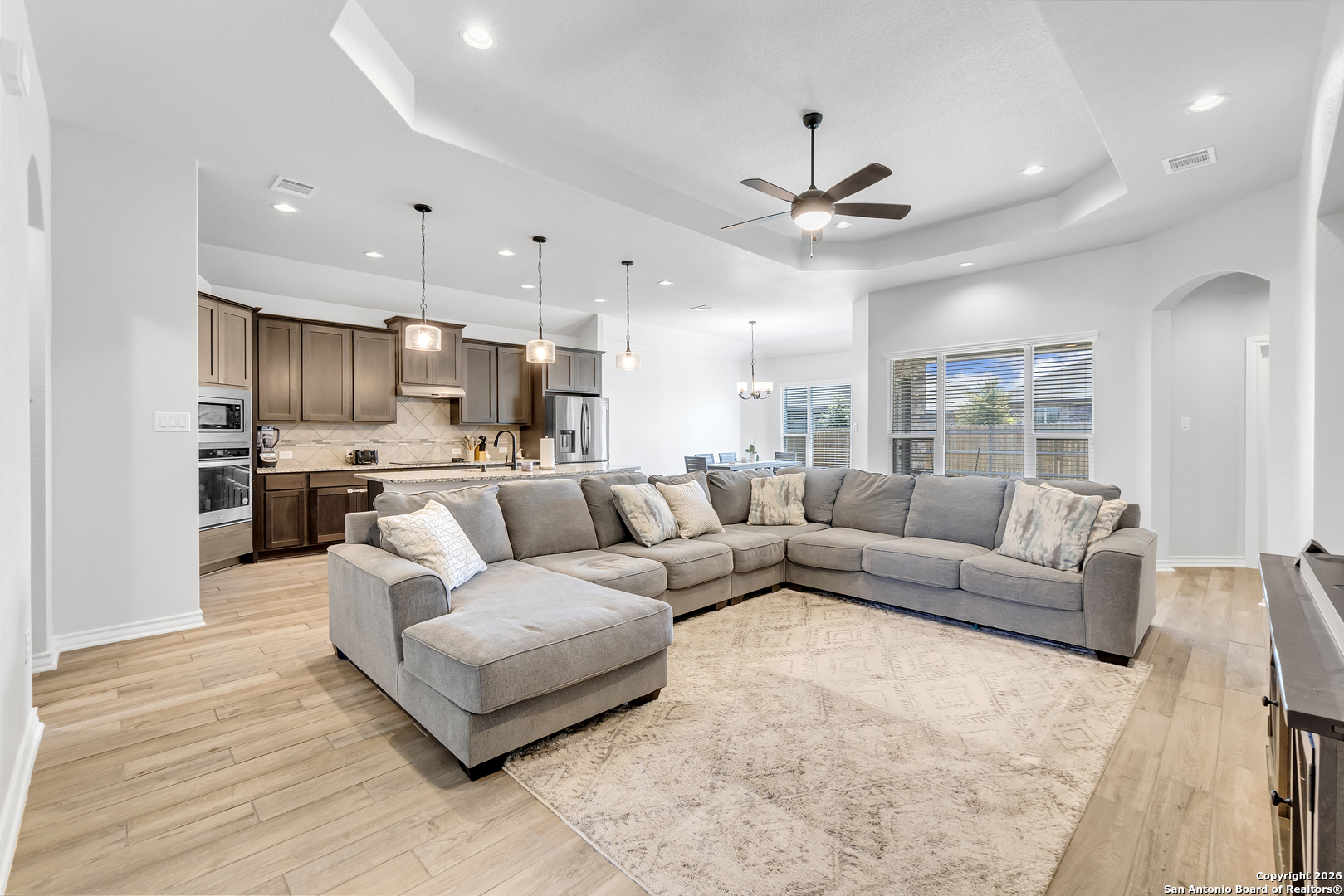 6870 Comanche View San Antonio TX 78233