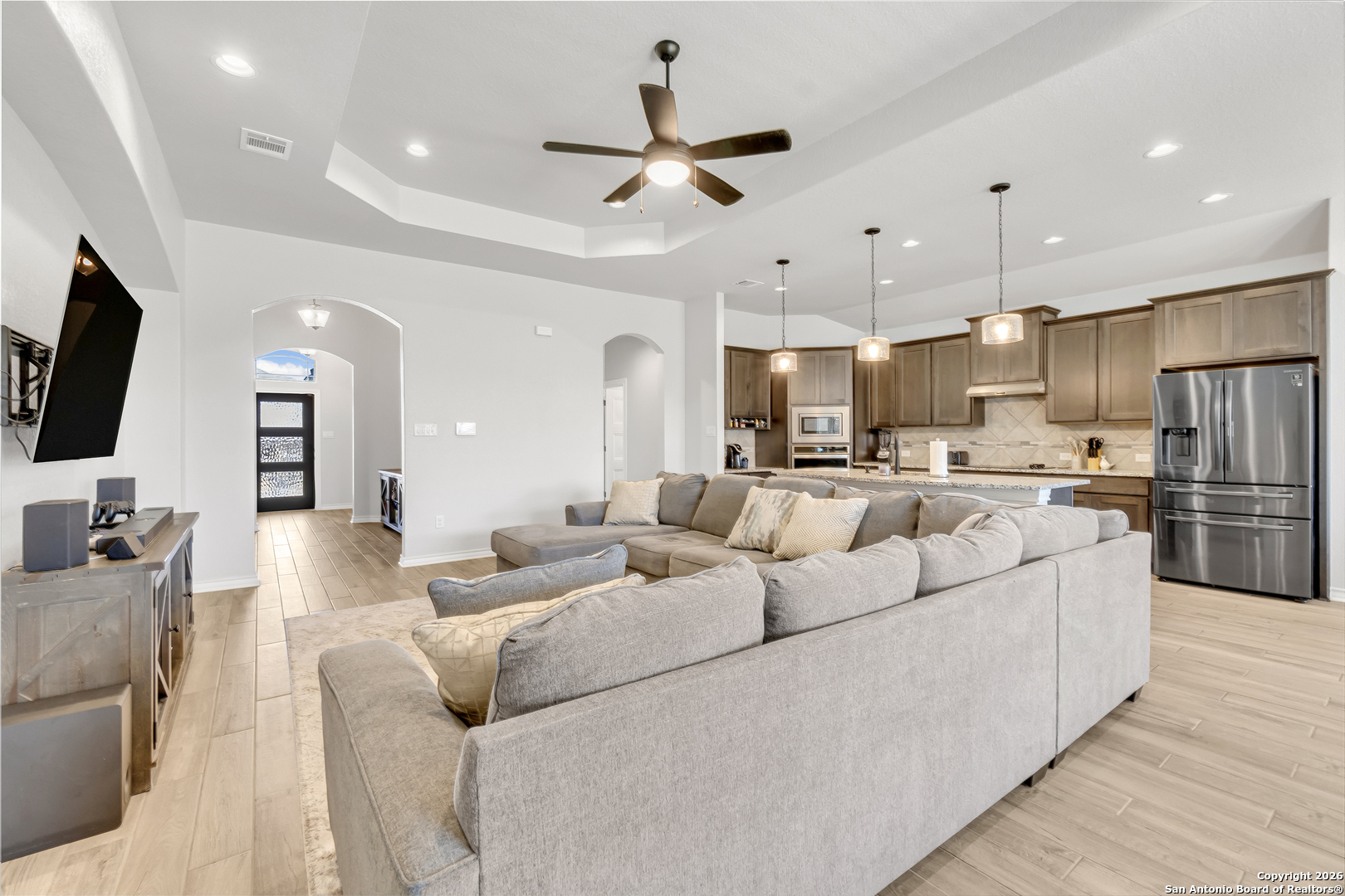 6870 Comanche View San Antonio TX 78233