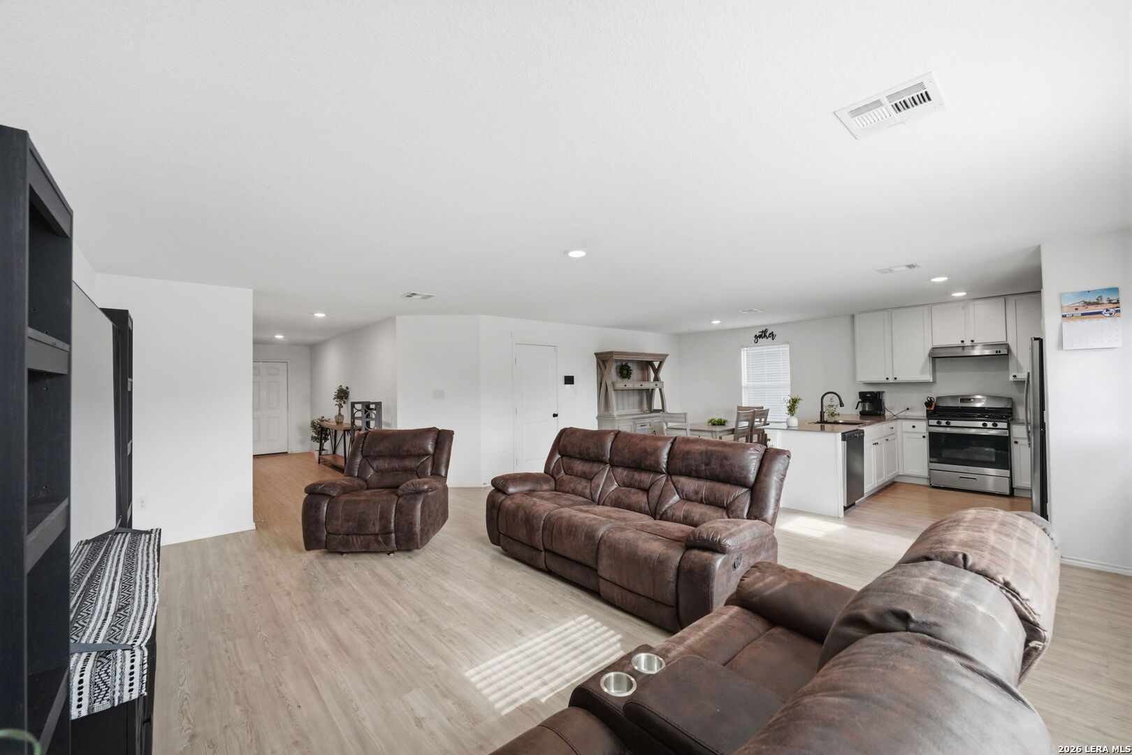 124 Maverick Cove Pleasanton TX 78064