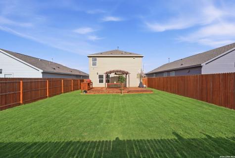124 Maverick Cove Pleasanton TX 78064