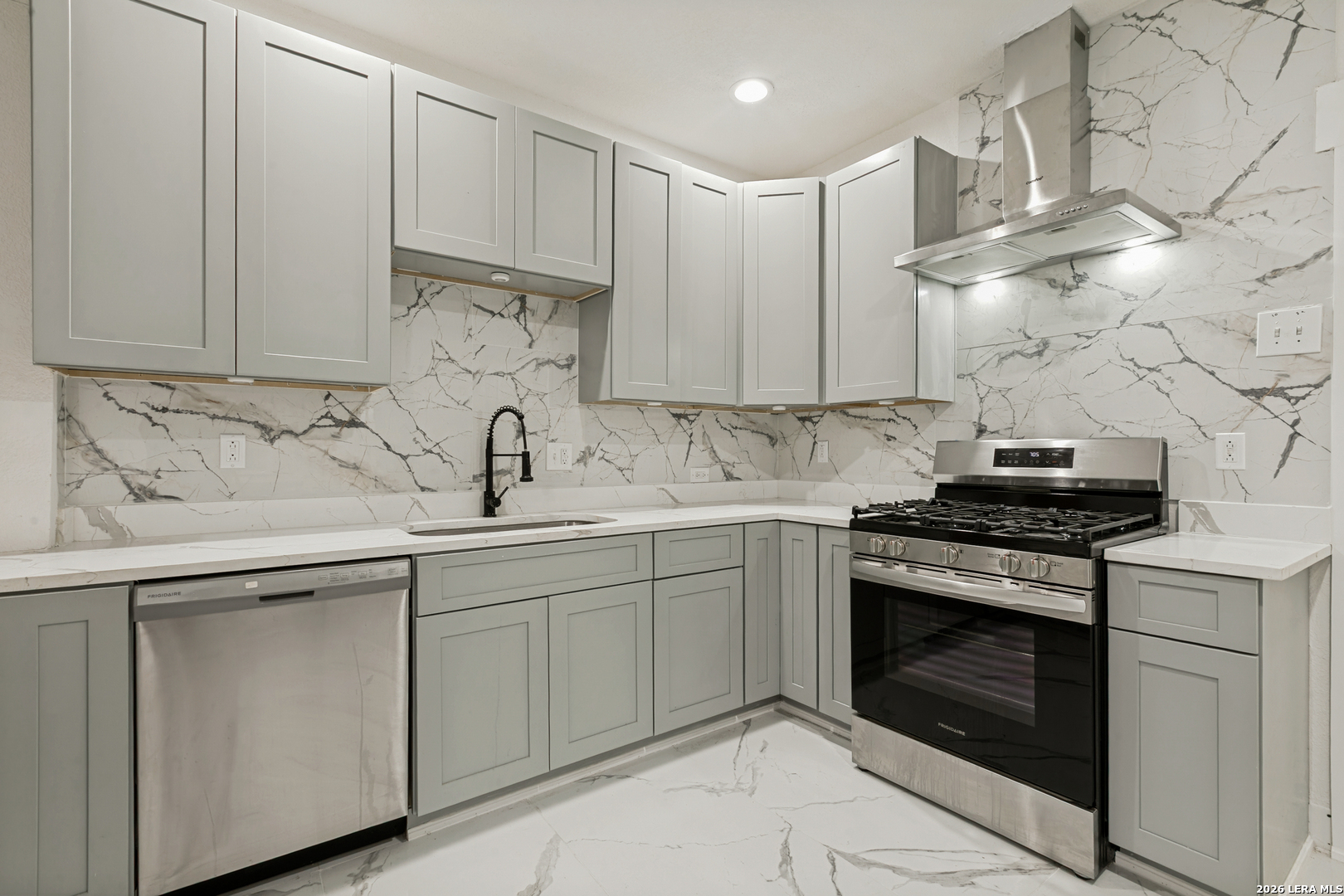 612 W Magnolia San Antonio TX 78212