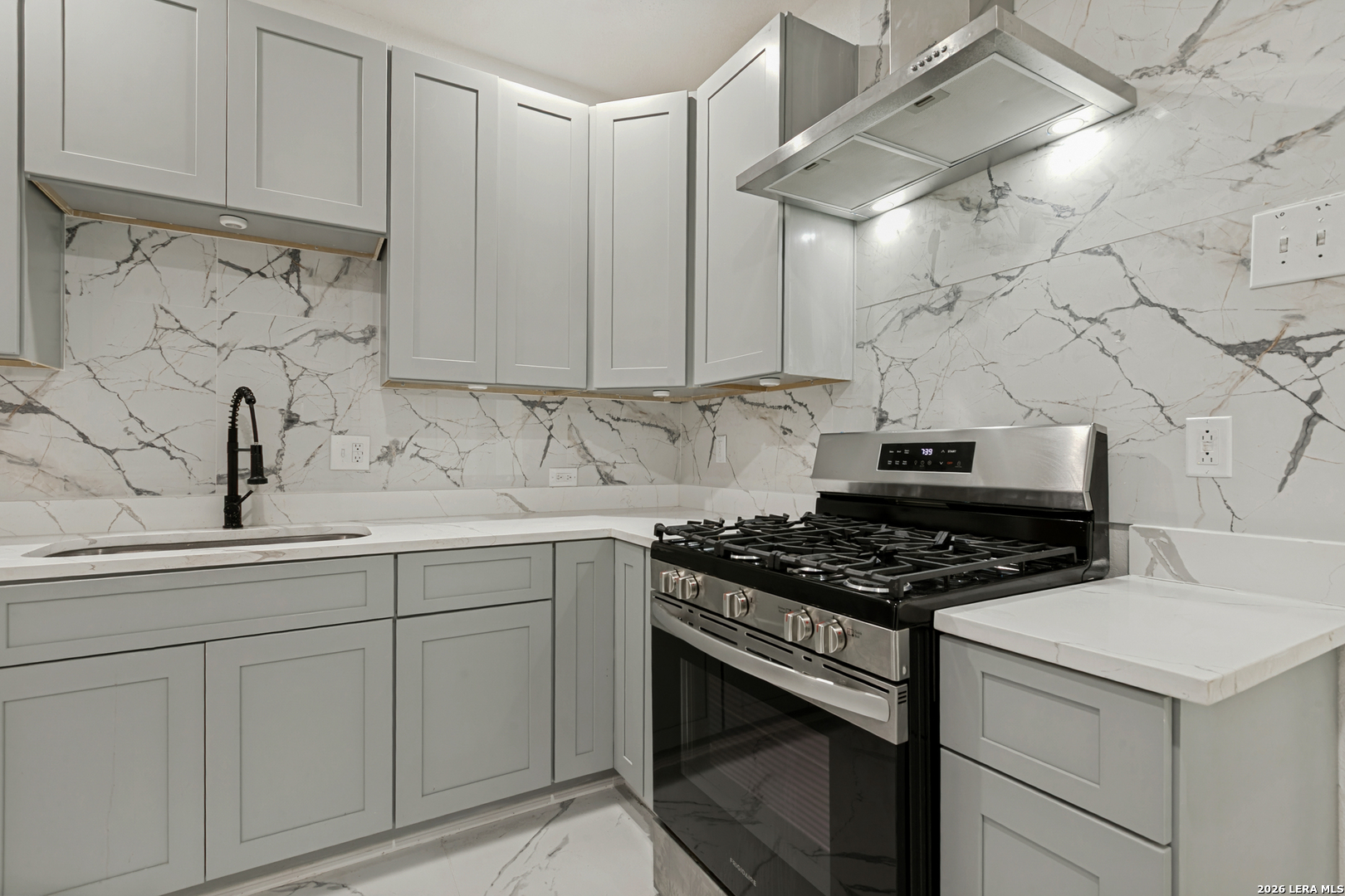612 W Magnolia San Antonio TX 78212