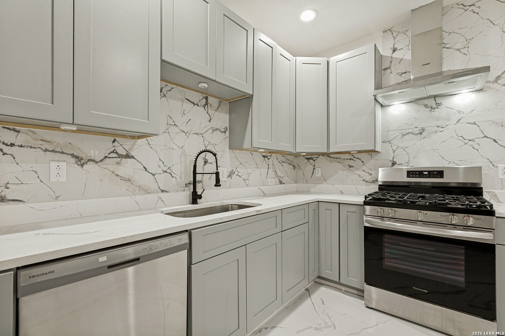 612 W Magnolia San Antonio TX 78212