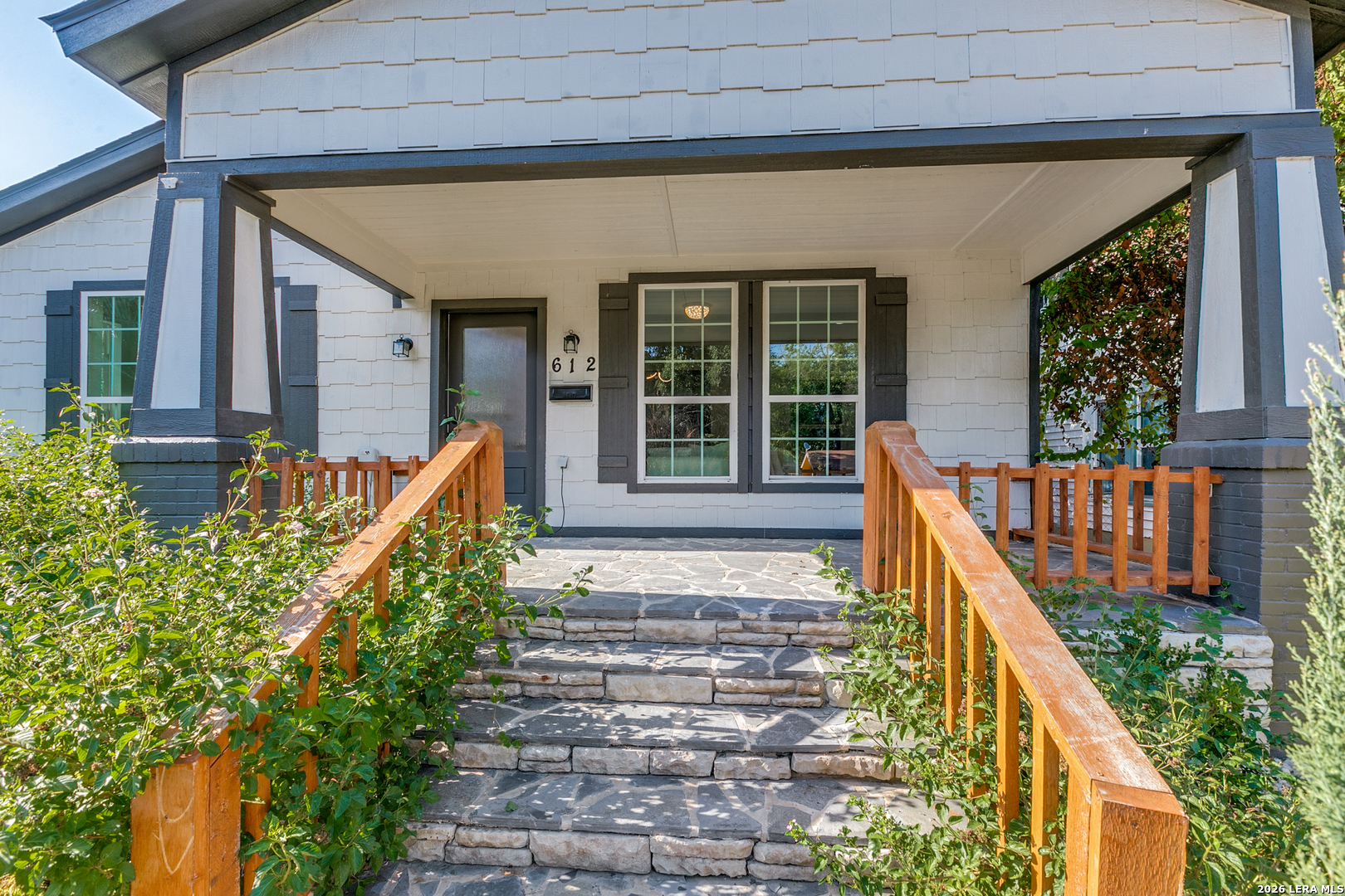 612 W Magnolia San Antonio TX 78212