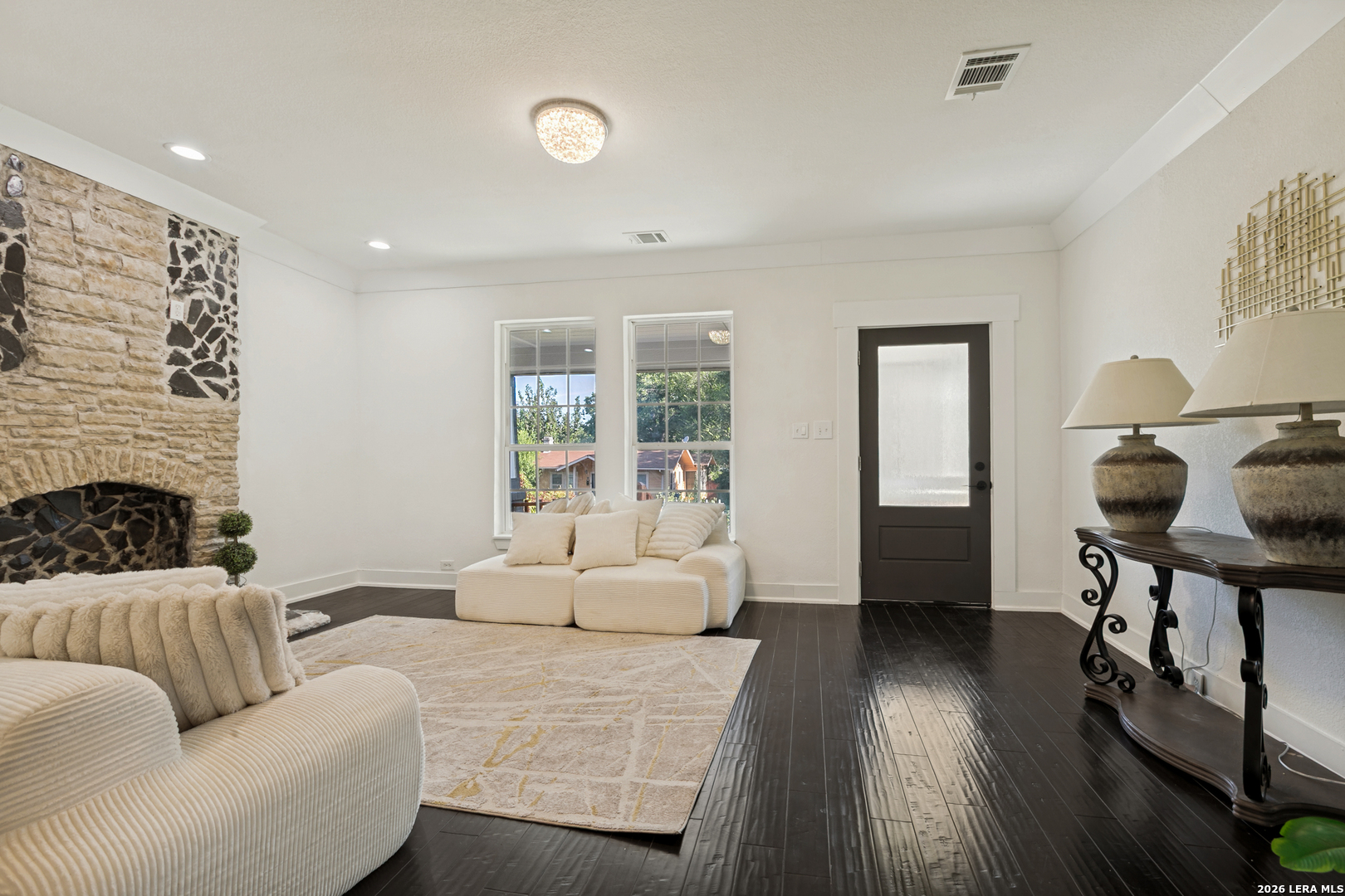 612 W Magnolia San Antonio TX 78212