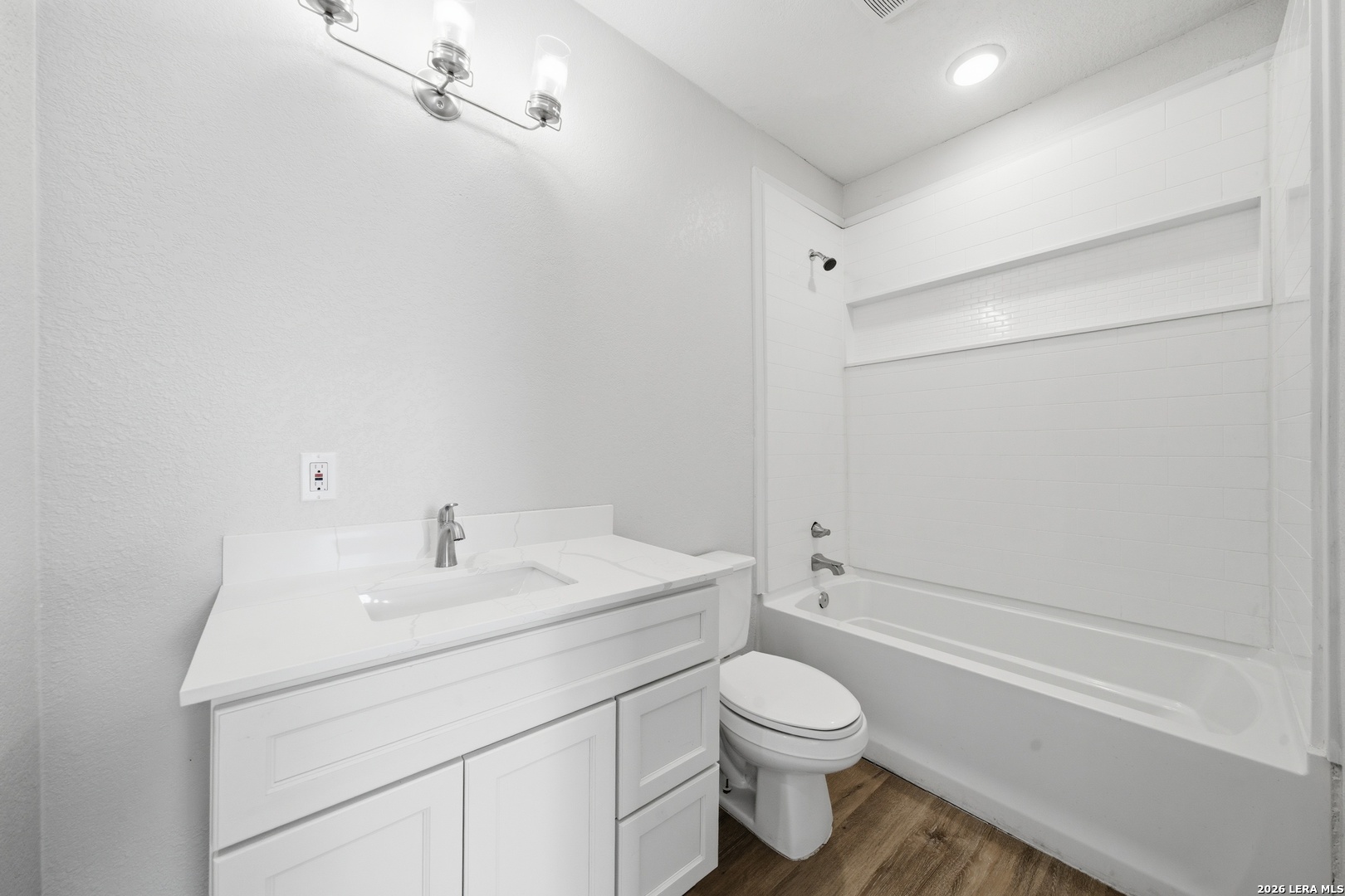 1325 W Mariposa San Antonio TX 78201