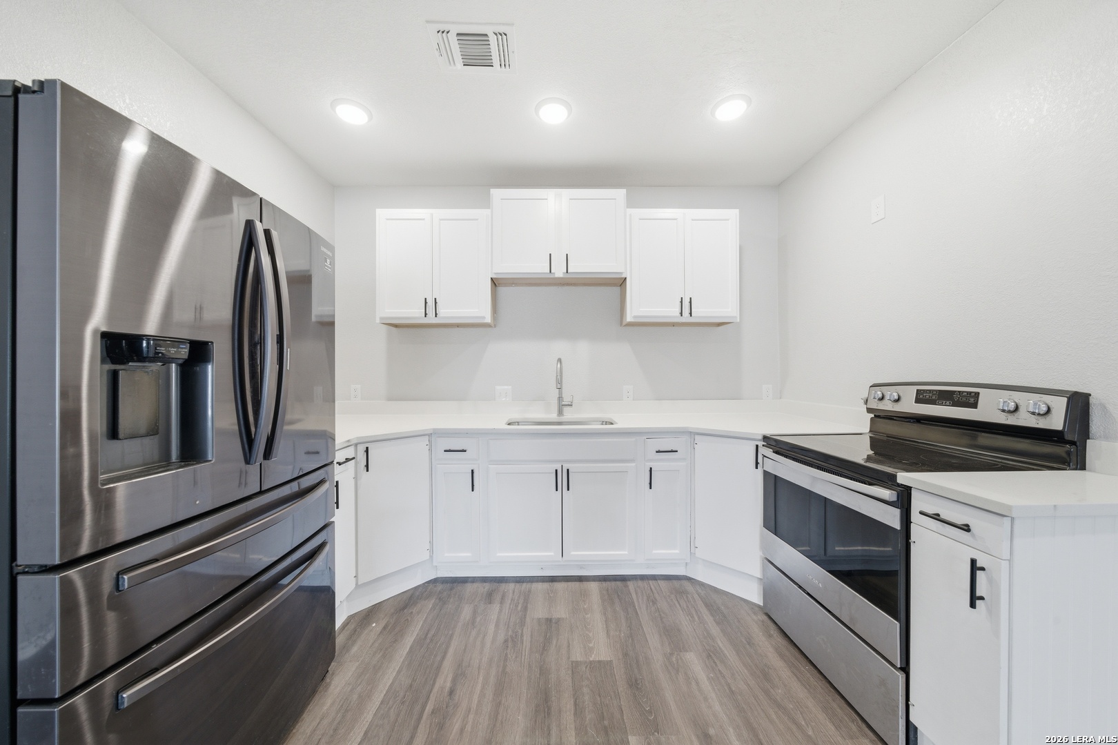 1325 W Mariposa San Antonio TX 78201