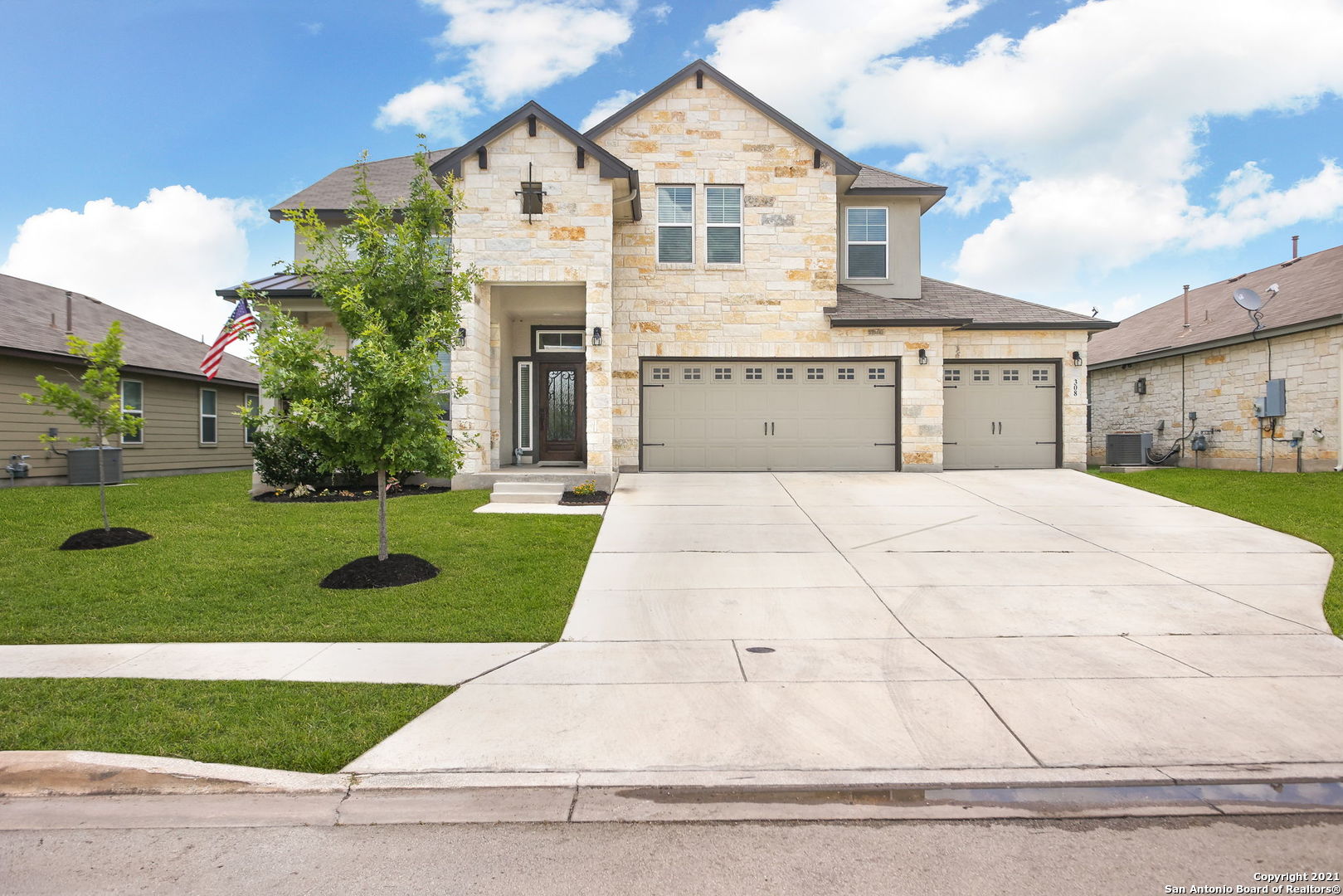 308 Limestone Creek New Braunfels TX 78130