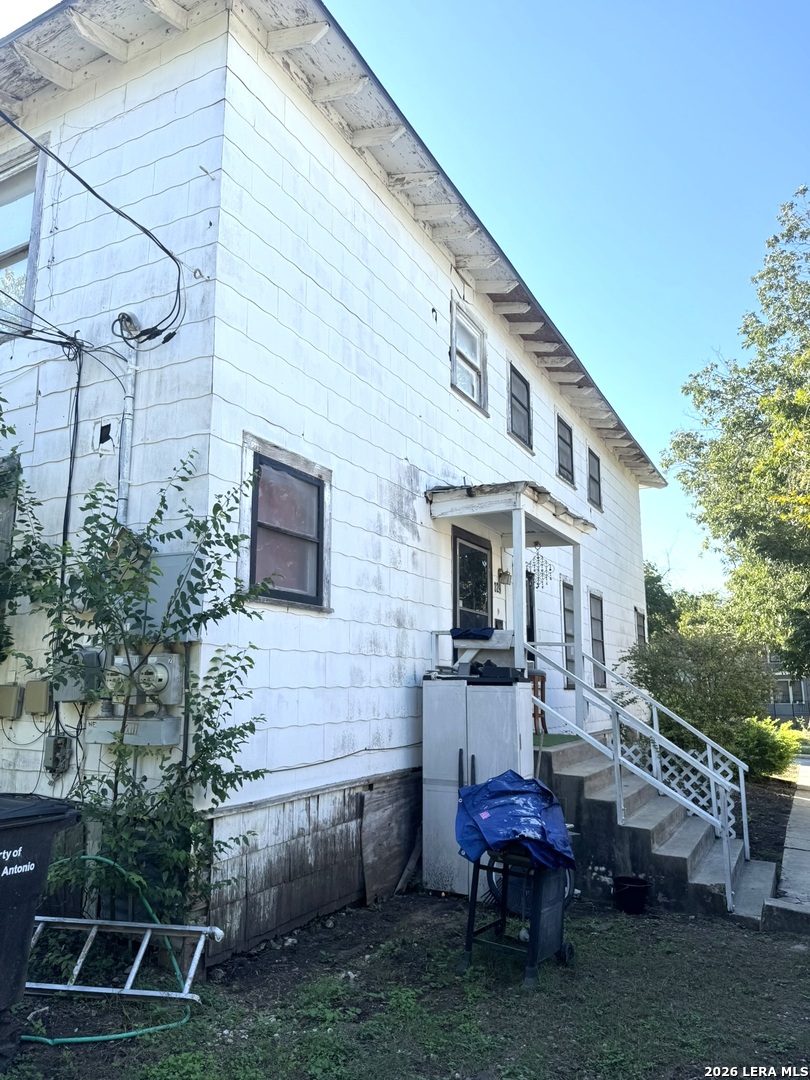 329 Natalen Avenue San Antonio TX 78209