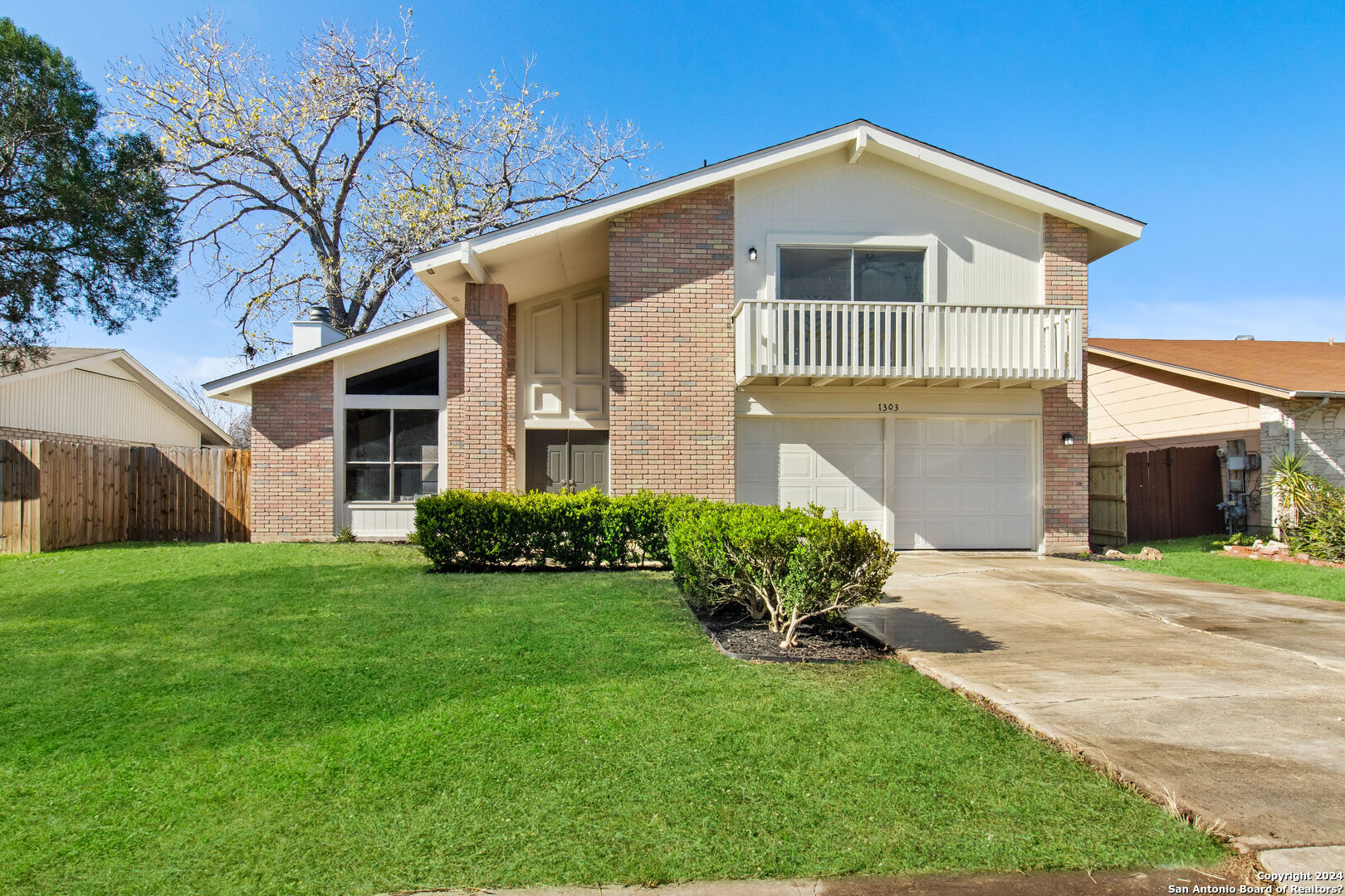 1303 S Ellison Drive San Antonio TX 78245