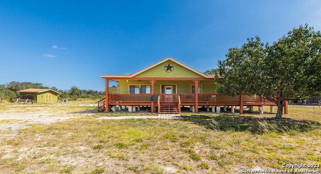 358 County Road 6814 Natalia TX 78059