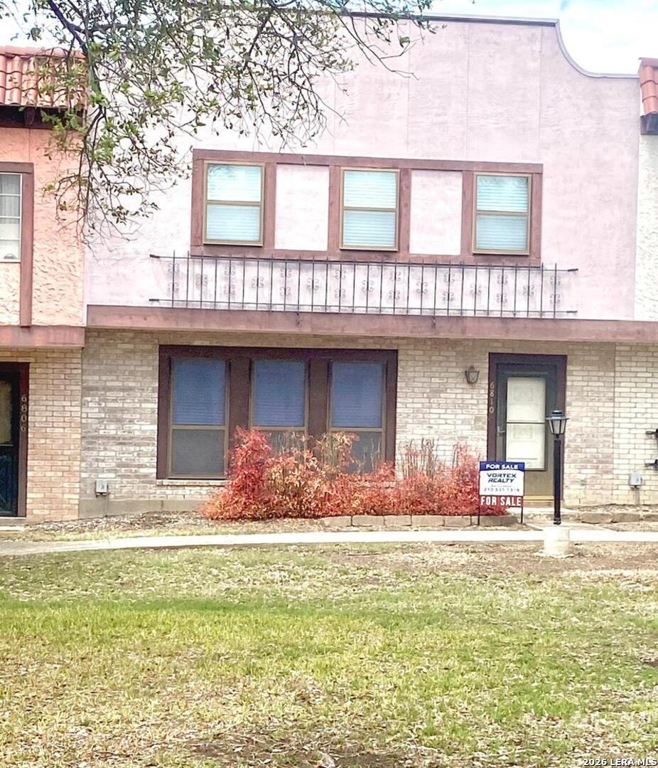 6810 Crown Ridge San Antonio TX 78239
