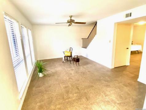 6810 Crown Ridge San Antonio TX 78239