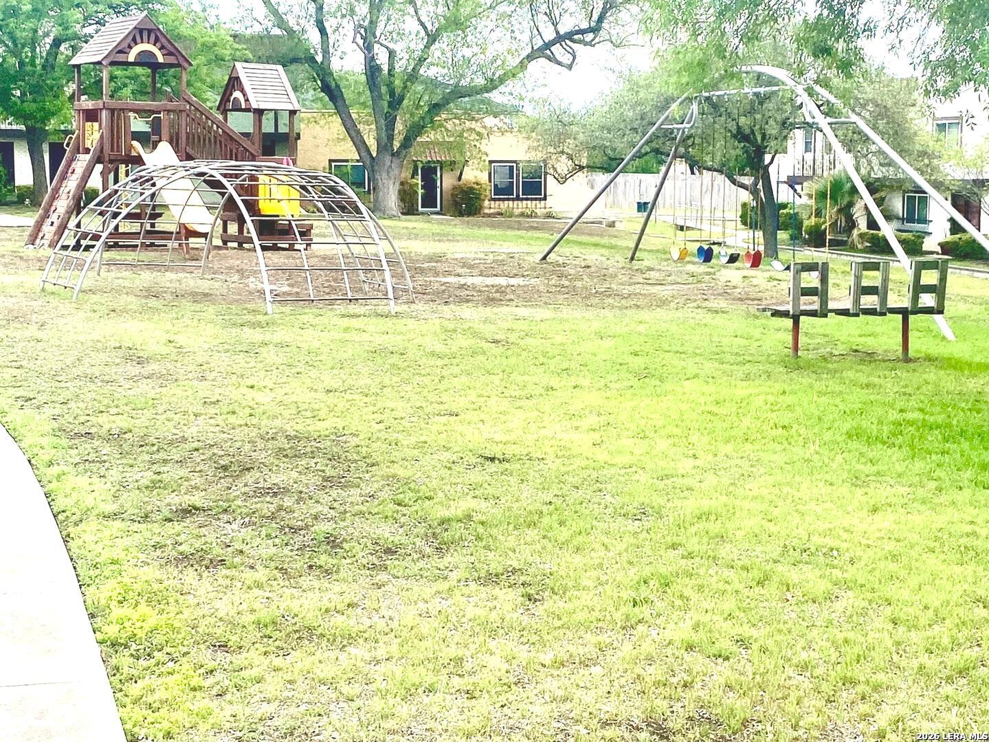6810 Crown Ridge San Antonio TX 78239