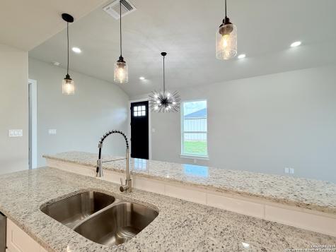 129 Camino Verde Court La Vernia TX 78121