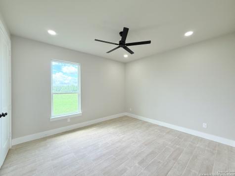 129 Camino Verde Court La Vernia TX 78121