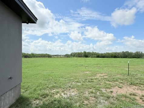 129 Camino Verde Court La Vernia TX 78121