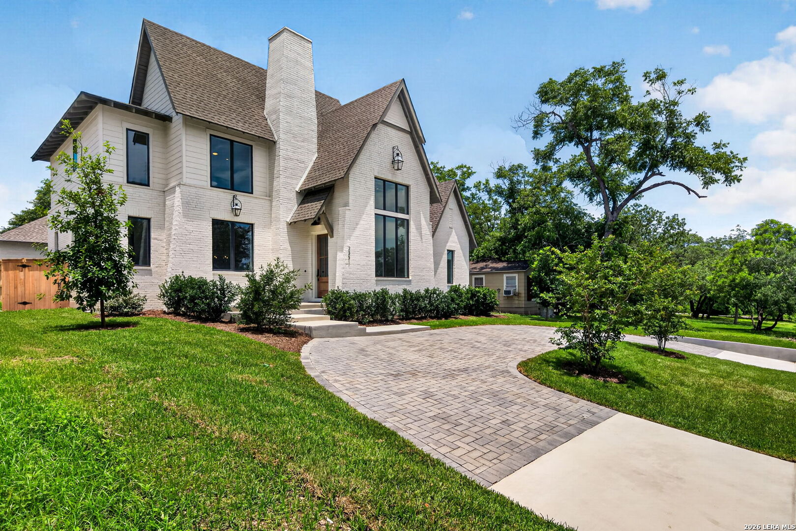 255 Claywell Drive Alamo Heights TX 78209