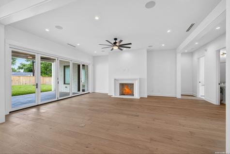 255 Claywell Drive Alamo Heights TX 78209