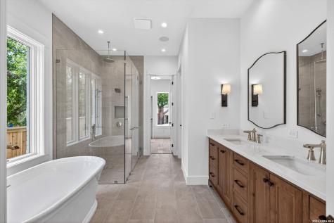 255 Claywell Drive Alamo Heights TX 78209