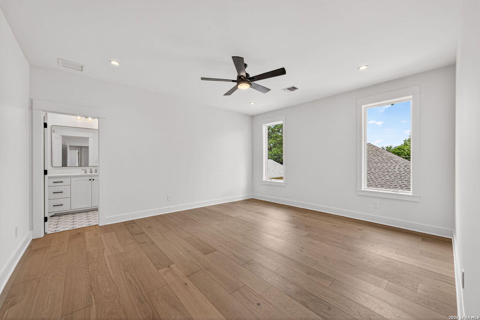 255 Claywell Drive Alamo Heights TX 78209