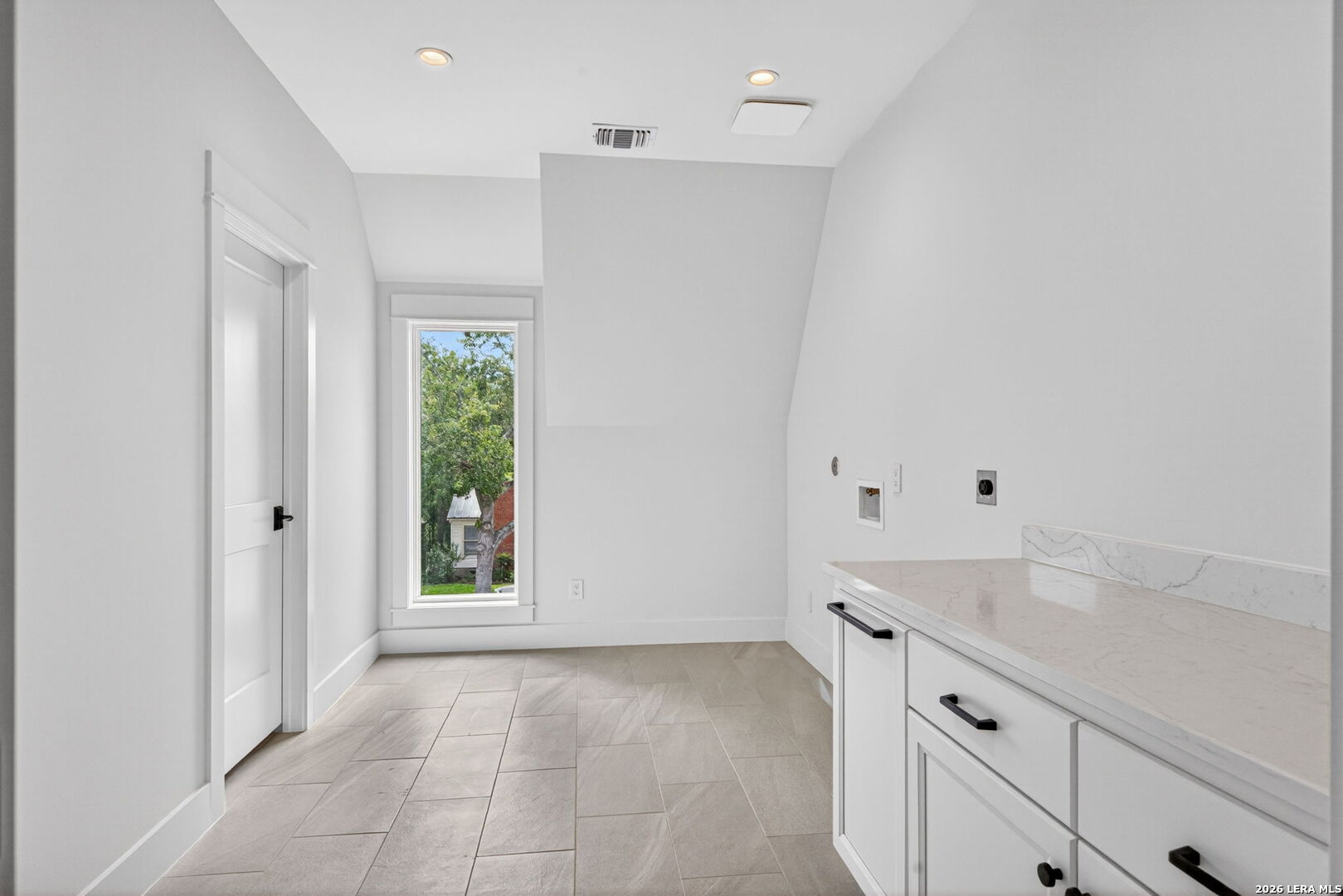 255 Claywell Drive Alamo Heights TX 78209