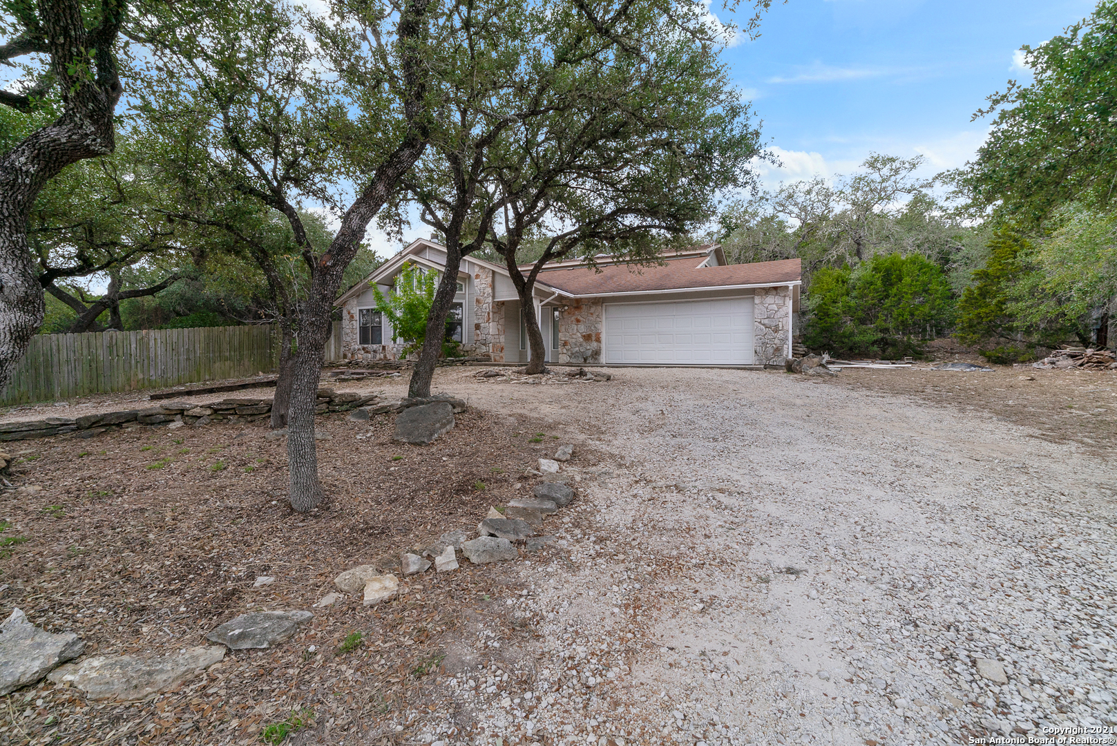 1555 Fm 484 Canyon Lake TX 78133