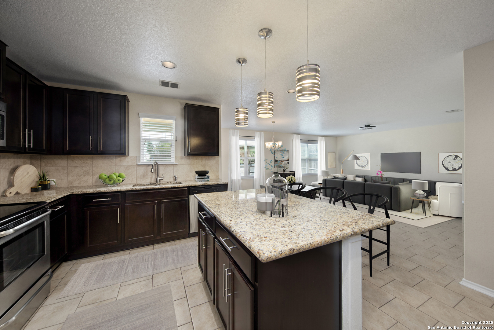 1607 Tree Run San Antonio TX 78245