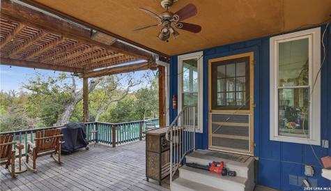 384 Waterway Pass New Braunfels TX 78130