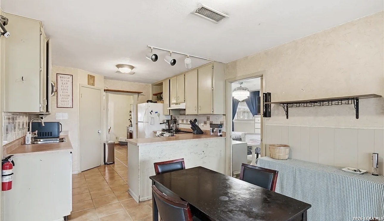 384 Waterway Pass New Braunfels TX 78130