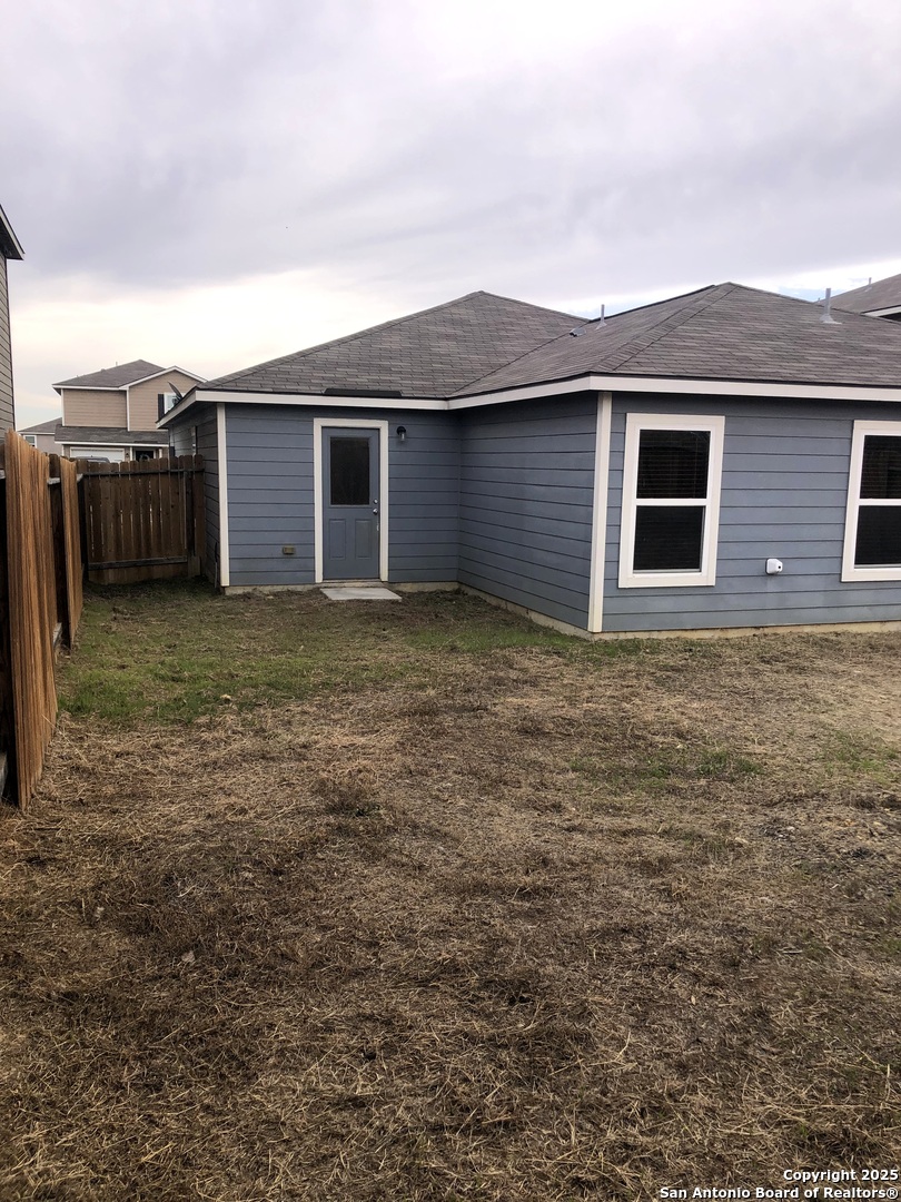 6515 E Fledgely Way San Antonio TX 78252