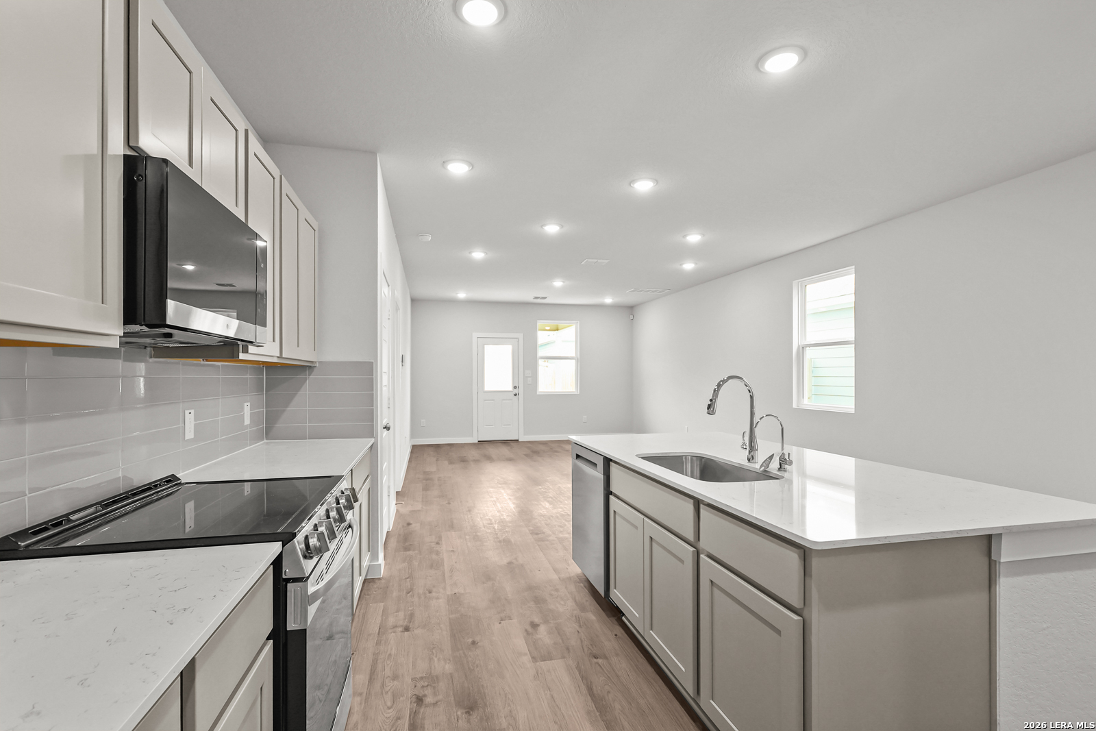 2106 Tb Place San Antonio TX 78245