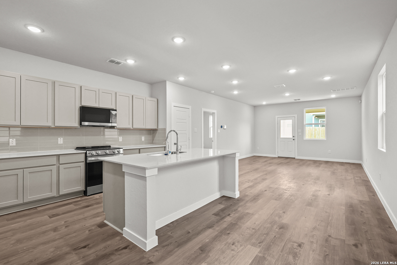 2106 Tb Place San Antonio TX 78245