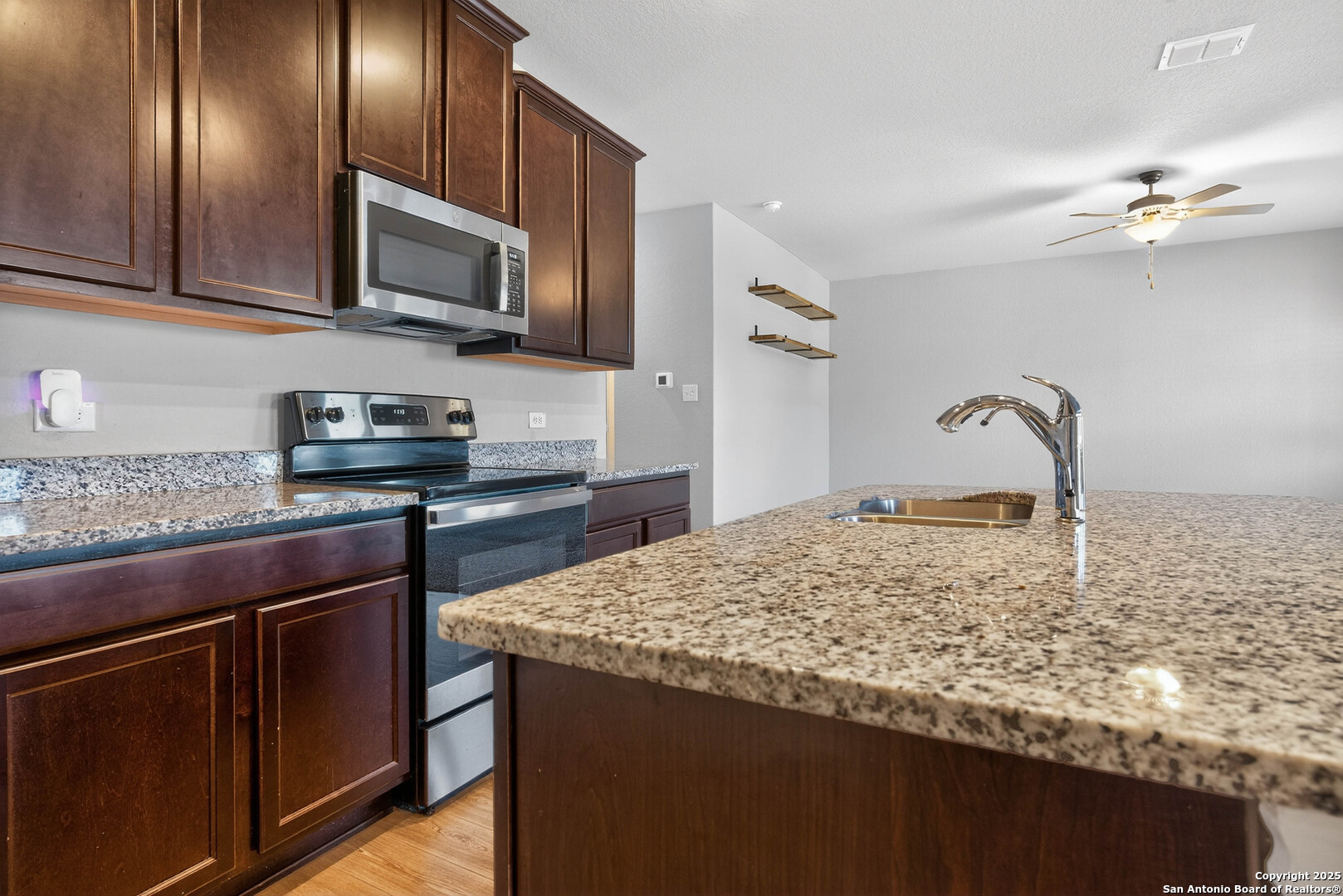 7811 Champion Creek San Antonio TX 78252
