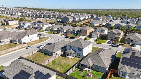 7811 Champion Creek San Antonio TX 78252