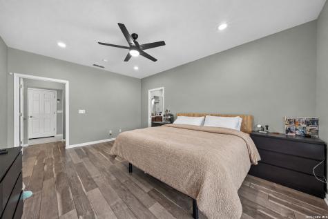 30870 Bridlegate Bulverde TX 78163