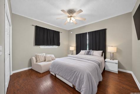 30870 Bridlegate Bulverde TX 78163