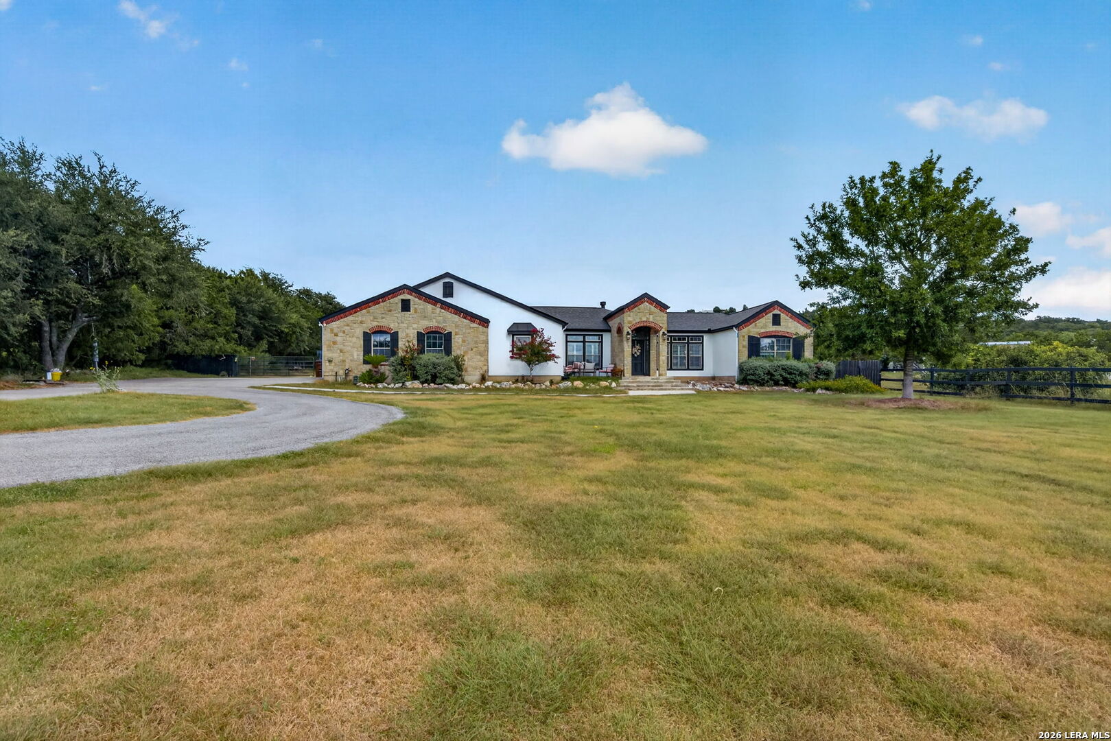 30870 Bridlegate Bulverde TX 78163