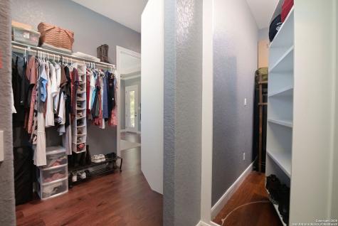 1362 Private Road 3702 San Antonio TX 78253