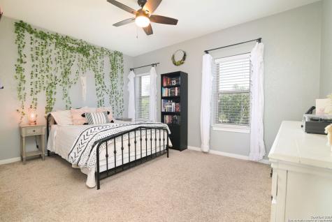1362 Private Road 3702 San Antonio TX 78253