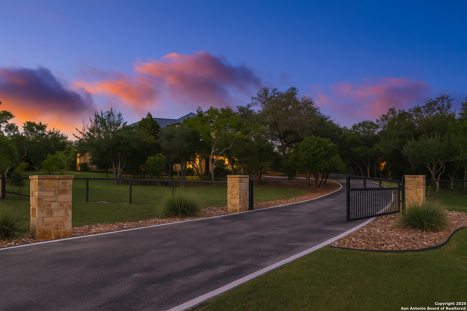 1362 Private Road 3702 San Antonio TX 78253