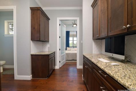 1362 Private Road 3702 San Antonio TX 78253